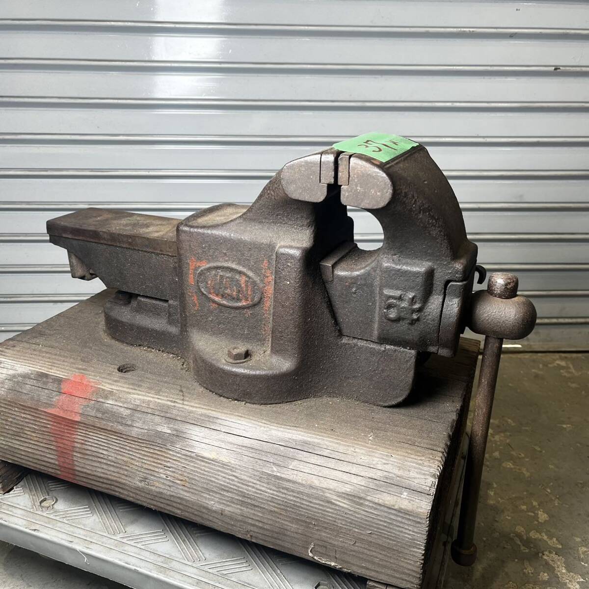 PATENT 125万力 バイス 口金幅 135mm 工作機械 PATENT 125万力 バイス 口金幅 135mm 工作機械
