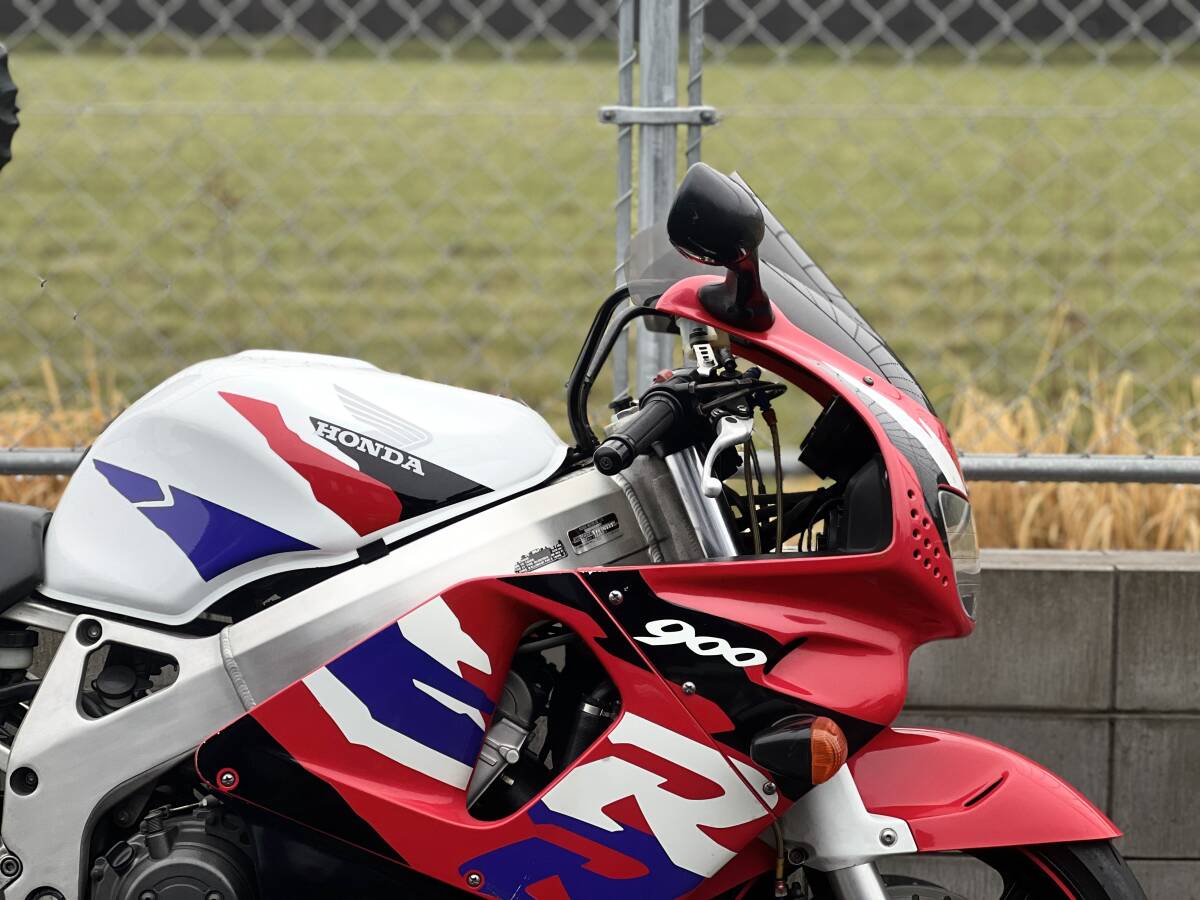 CBR900RR SC33 ファイヤーブレード 調子良好 希少カラー 即決で車検２年 当店下取り車両 検CBR600RR CBR954RRの画像7