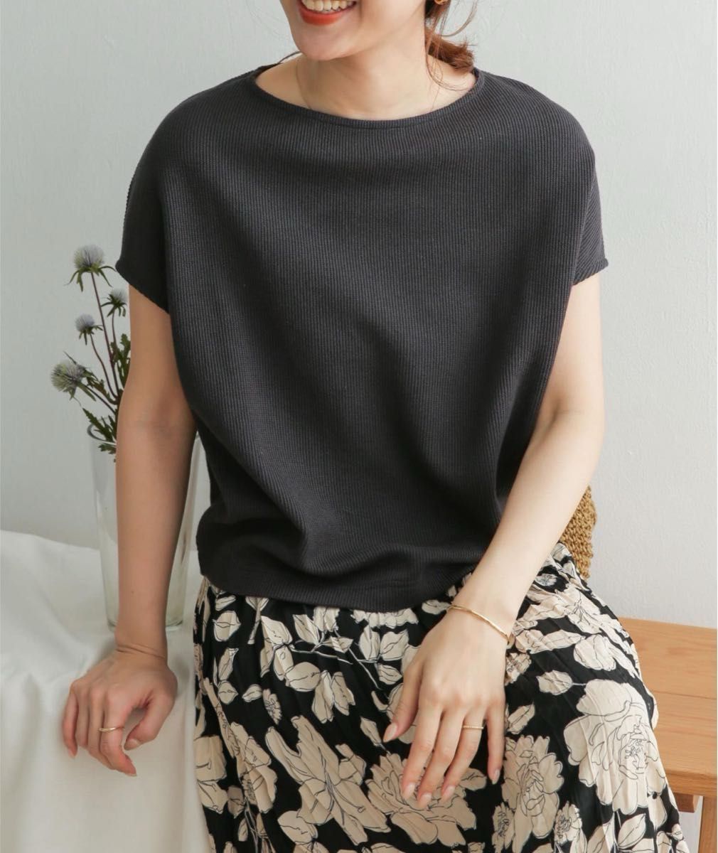 最安 URBANRESEARCH DOORSコットンリネンボートネック CHARCOAL【一度 カットソー(半袖/袖なし)