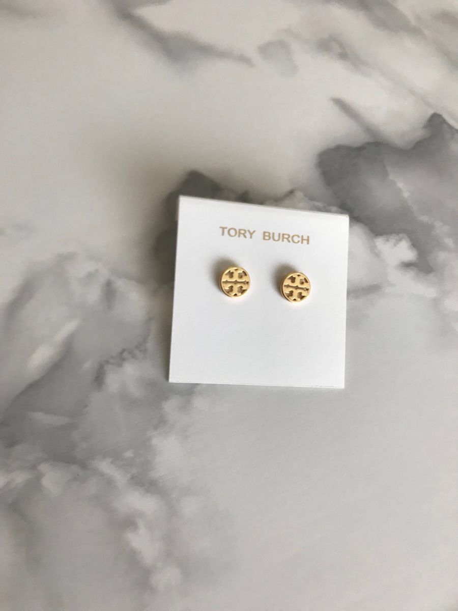 TORY BURCH スタッズピアス　丸型　ゴールド色　