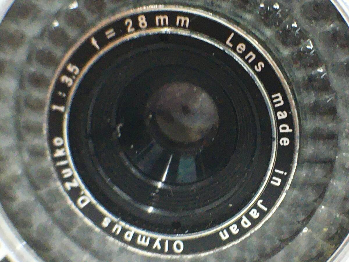ジャンク品 OLYMPUS-PEN EE-3 オリンパスペン 1:3.5 f=28mm フィルムカメラ コンパクトカメラ ボディのみ ブラック×シルバーの画像8