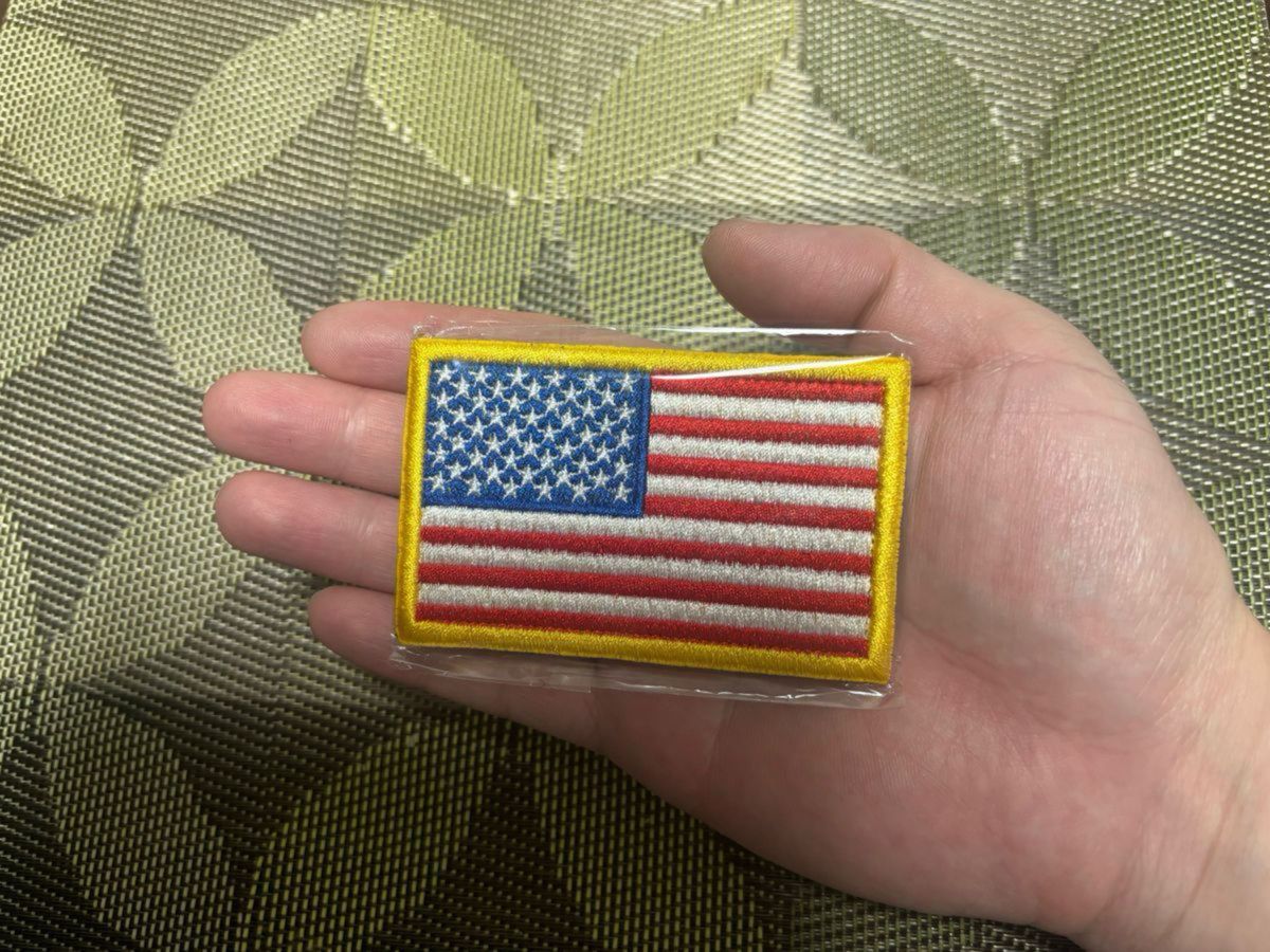 アメリカ国旗ワッペン 約8cmx5cmパッチ ベルクロ ゴールド ミリタリーミリタリー パッチ 刺繍ワッペン ベルクロ サバゲー