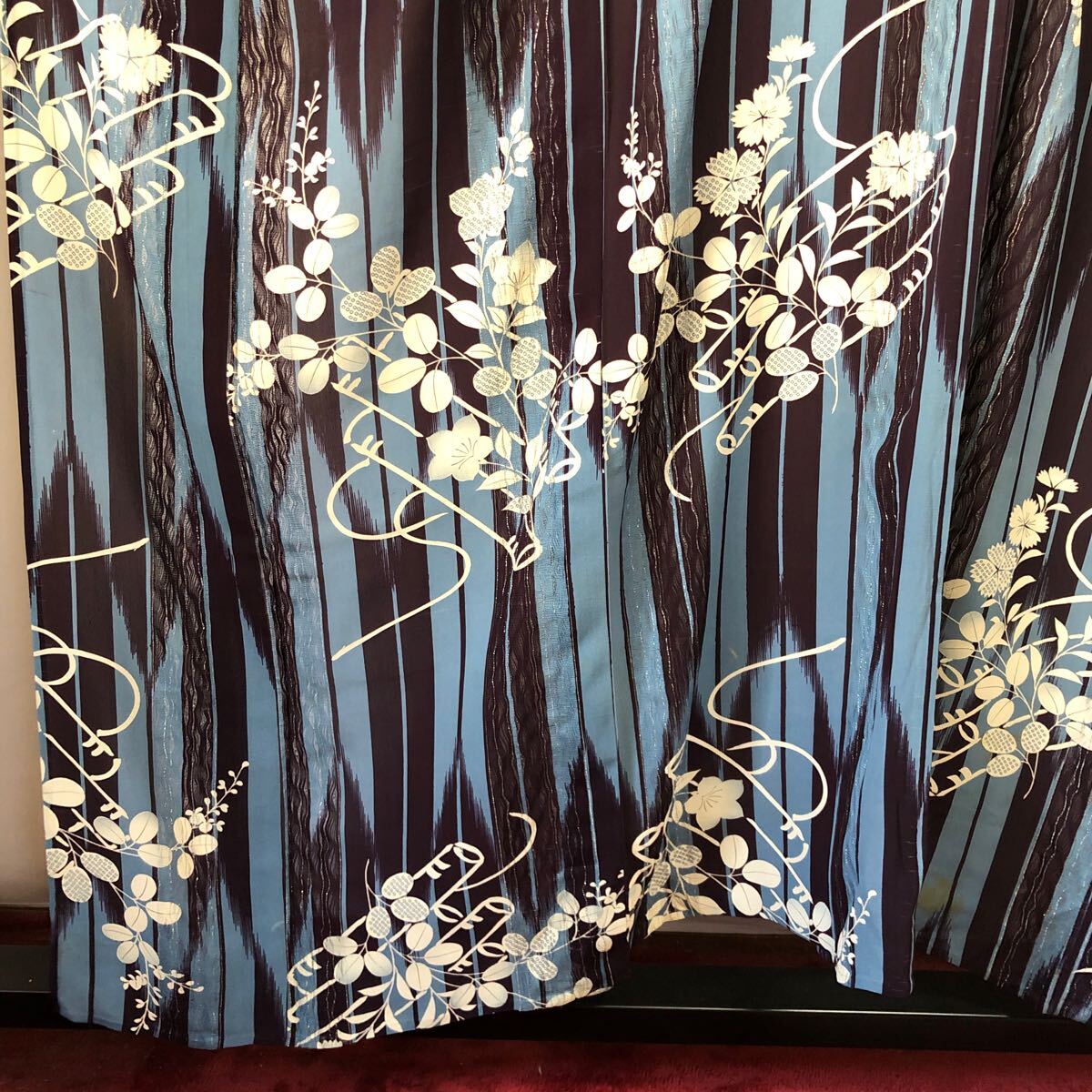  antique kimono single . arrow feather pattern blue flower Showa Retro Taisho romance modern peace ...ko-te remake silk silk 100%.19-11t