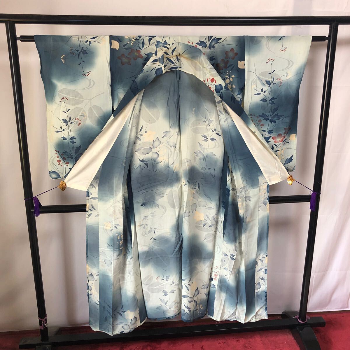  antique kimono single . blue flower gradation Showa Retro Taisho romance modern peace ...ko-te remake silk silk 100%.22-03t