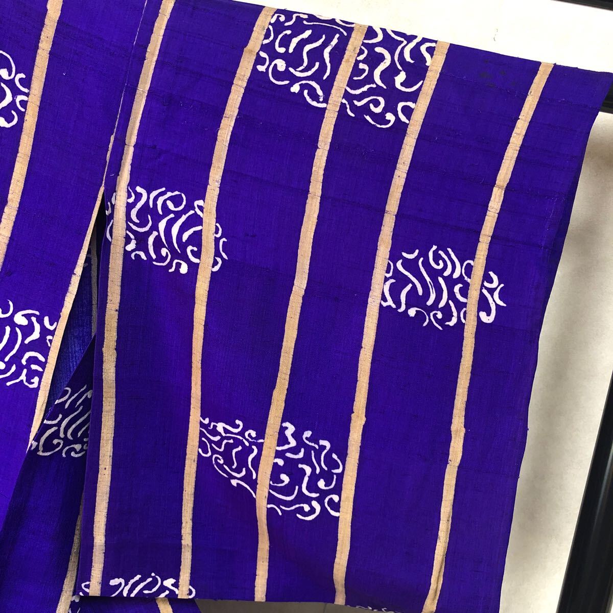アンティーク 着物 単衣 紫 ストライプ 昭和レトロ 大正ロマン モダン 和洋折衷コーデ リメイク 絹 正絹100% え25-05tの画像5