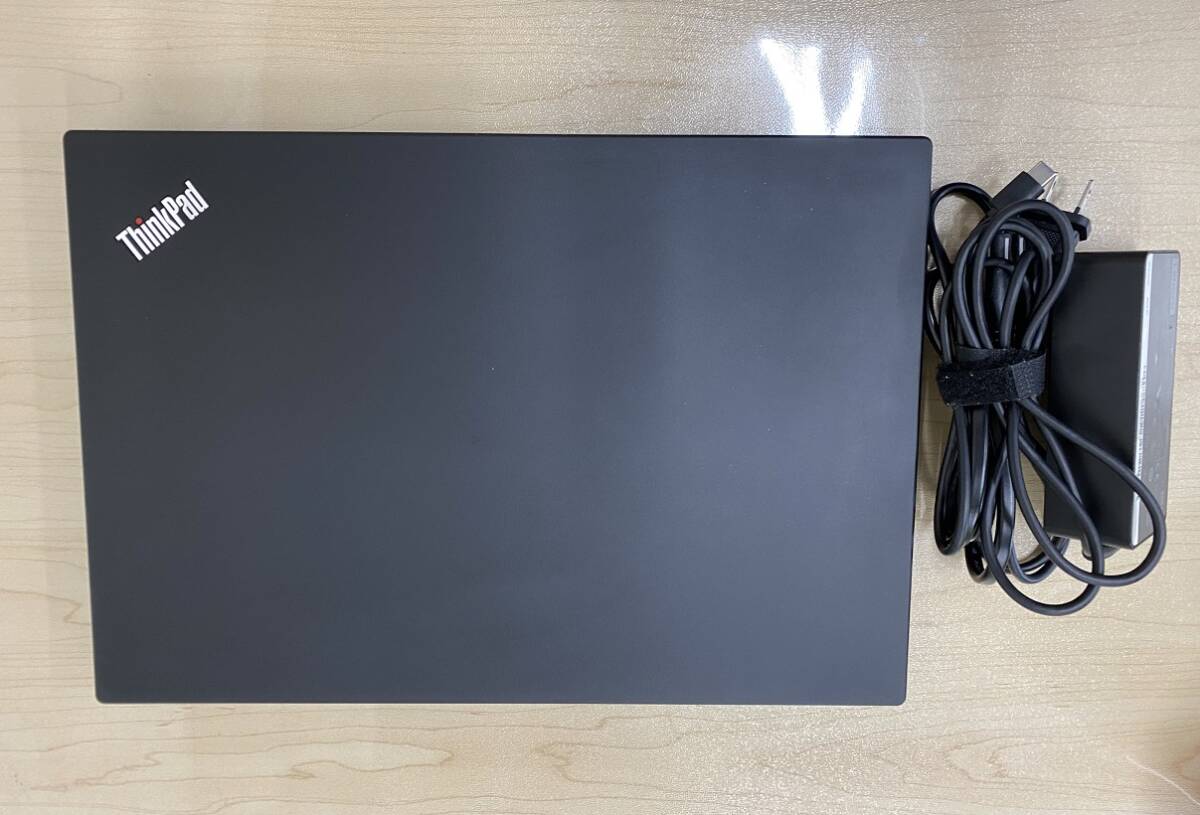 ThinkPad P43s Intel Core i7-8665U メモリ48GB (M2.SSD)512GB