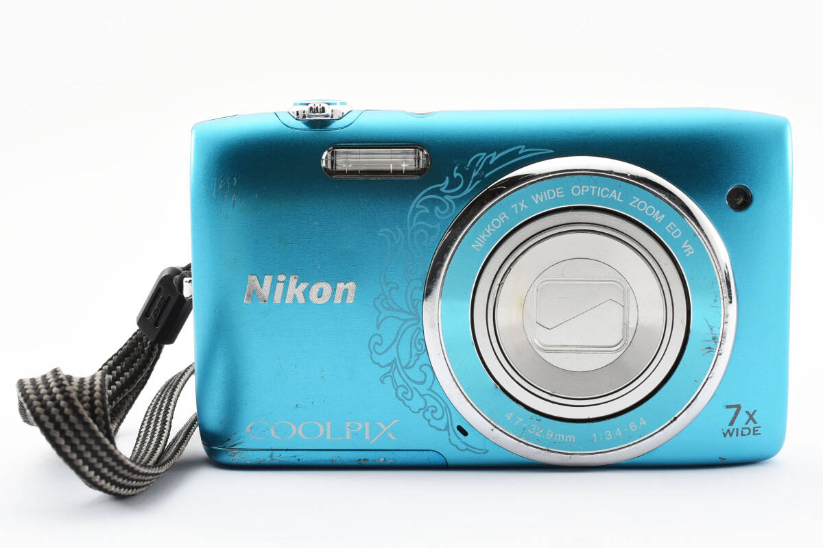 ★☆【外観美品！】 #2120931 370 Nikon COOLPIX S3500 4.7-32.9mm 1:3.4-6.4 コンパクトデジタルカメラ☆★_画像1