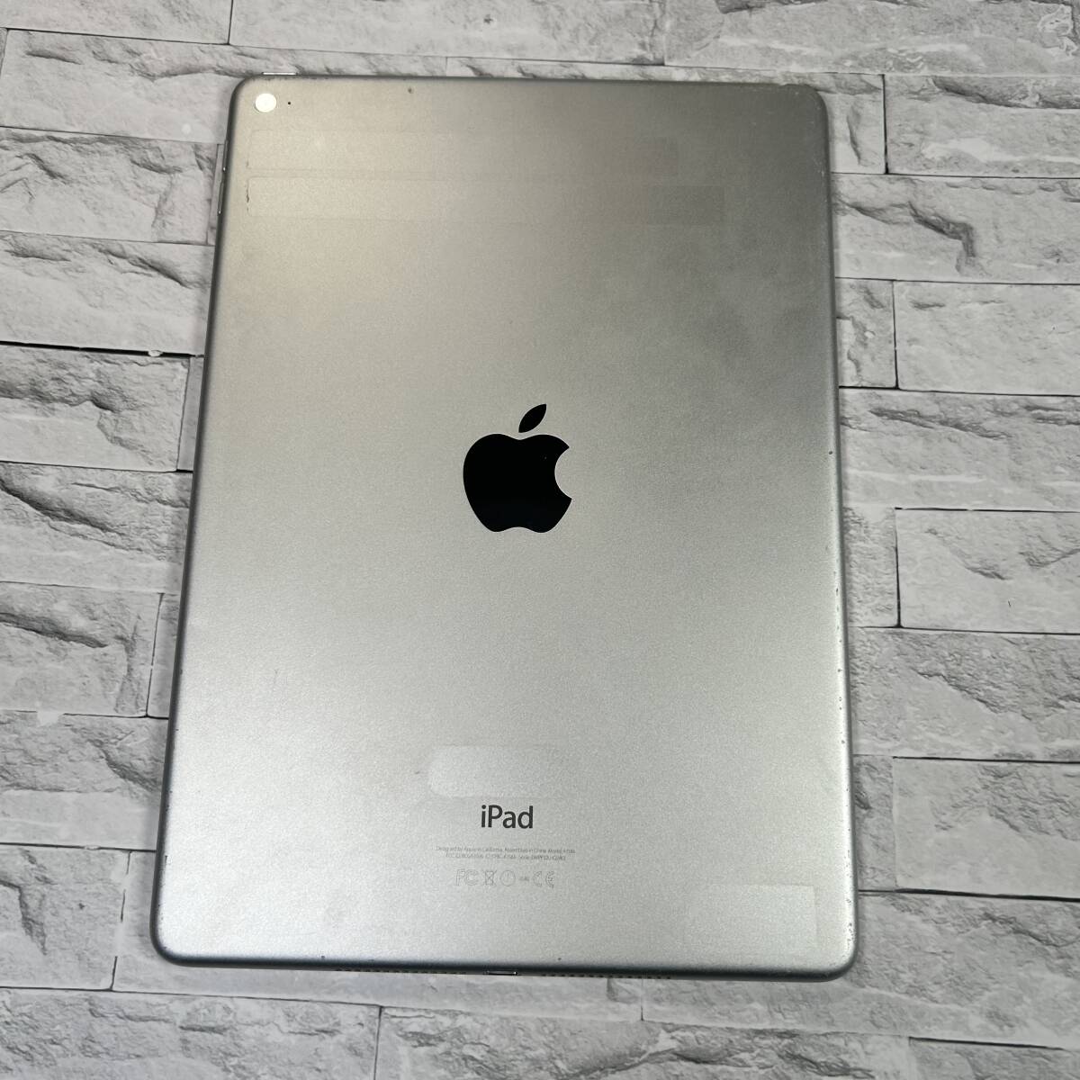 Apple iPad Air 2 Wi-Fiモデル 128GB MGTY2J/Aの画像5