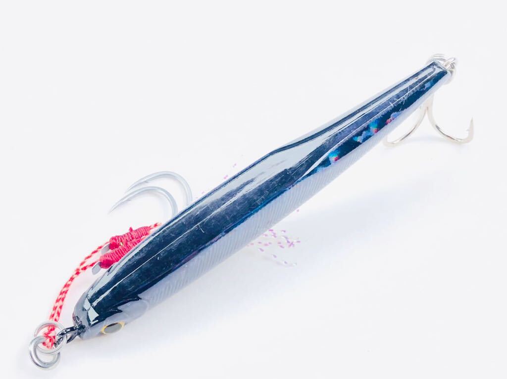 未使用★デュオプレスベイト85#ダークブルークラッシュホロ★85mm28g★ジグミノー★DUO Pressbait JigMinnow★アシストフック付き_画像4