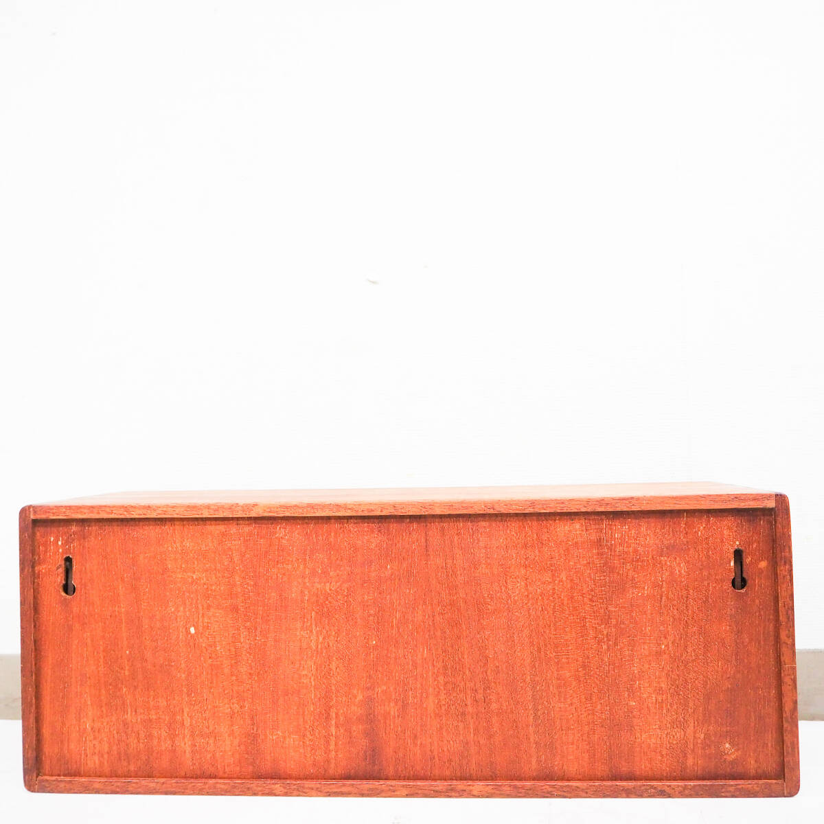 チーク材 CDラック 30枚収納 サイズ:約49.5×17×19cm 仕掛け箱 木製 壁掛け レトロ ヴィンテージ アンティーク K5028の画像8