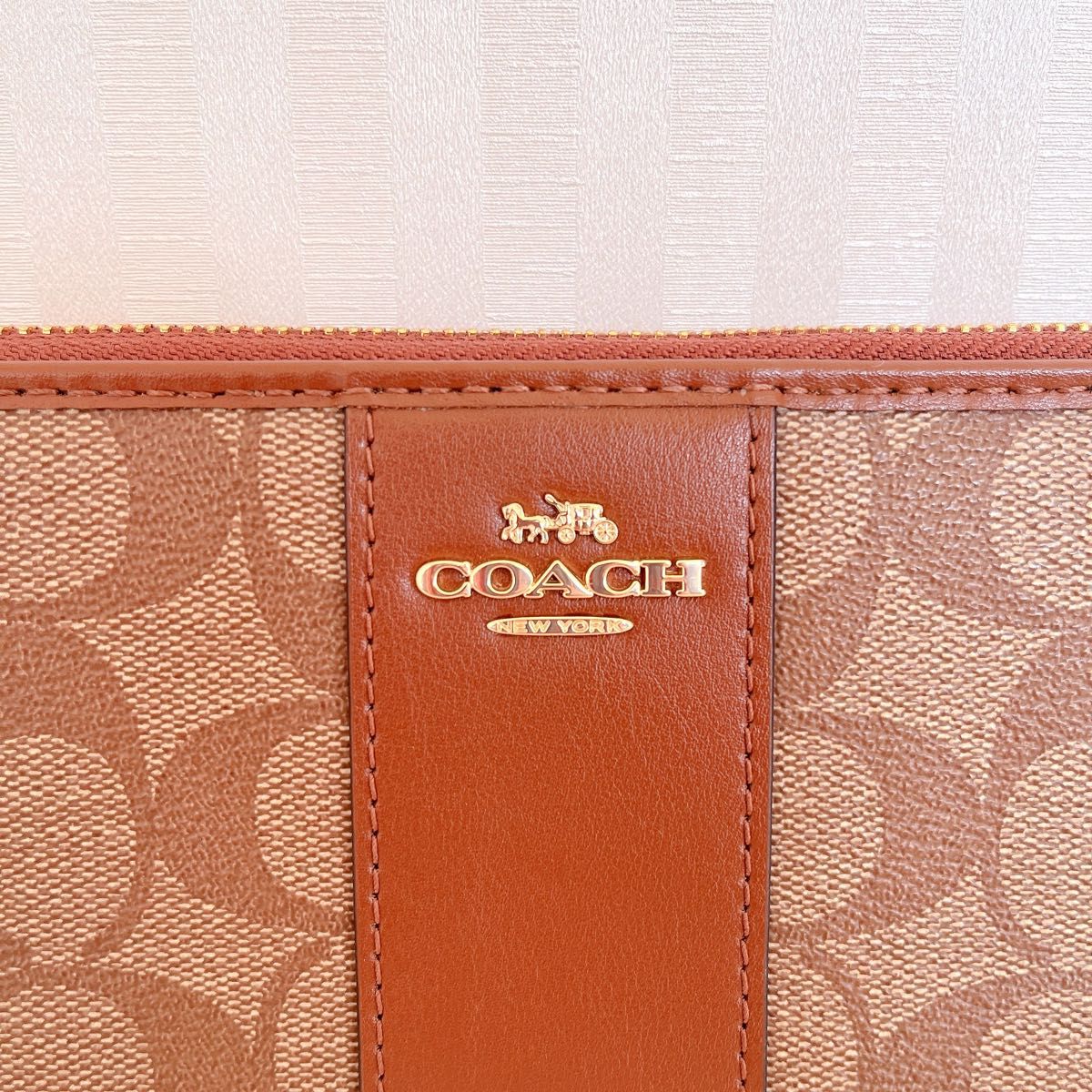 【未使用品】 COACH コーチ 長財布 ラウンドファスナー シグネチャー ブラウン 財布