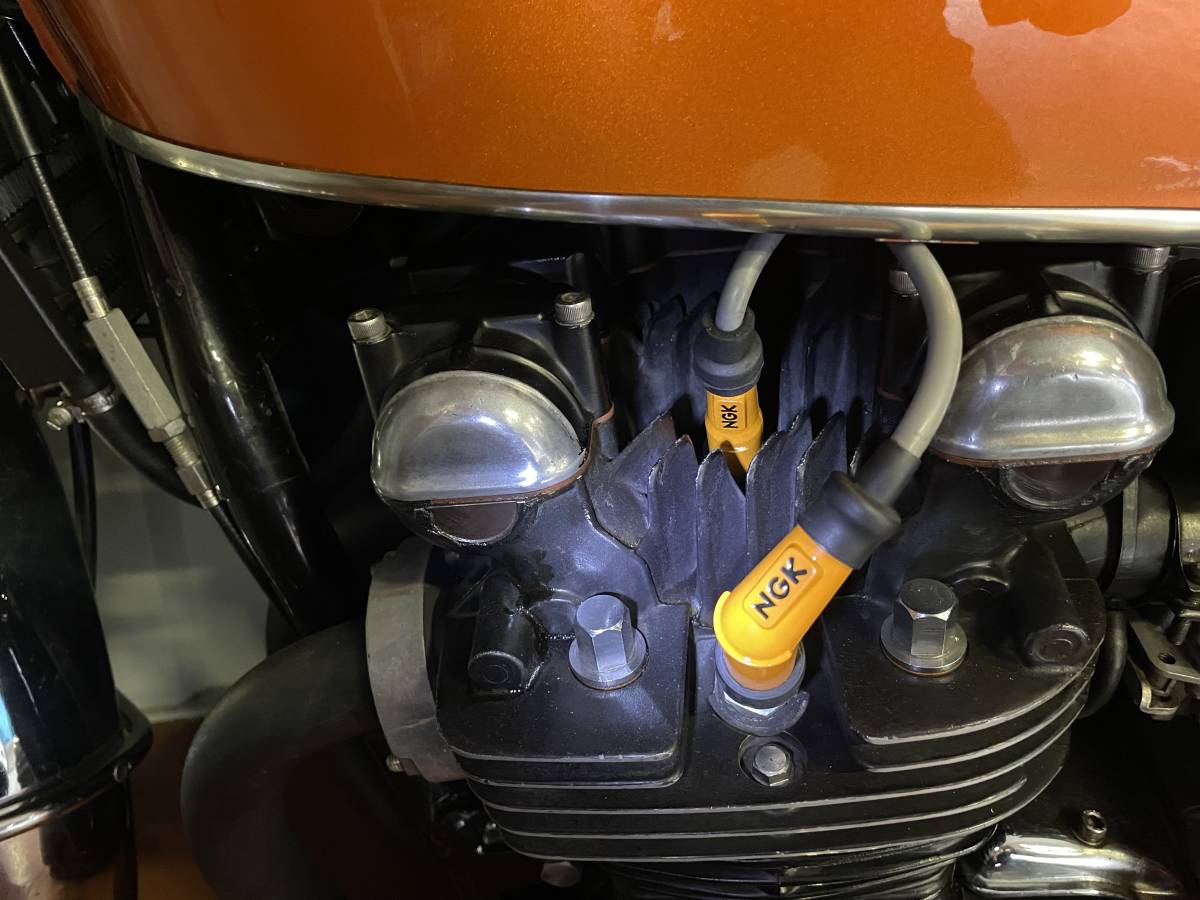 NGK plug cap that time thing manner orange . black character finishing (Z1Z2GS750FXCB750KZ900GS750RSCBX4foa old car )