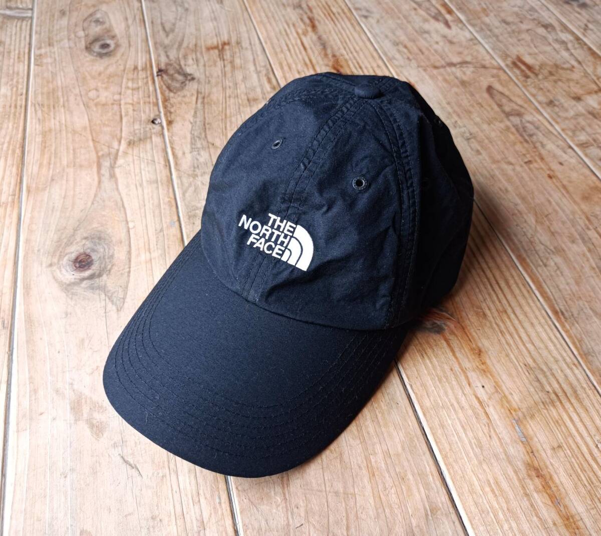 送料無料♪THE NORTH FACE ノースフェイス ロングビルキャップ Long Bill Cap ブラック 黒×白 ナイロン 帽子 アウトドア 美品_画像2