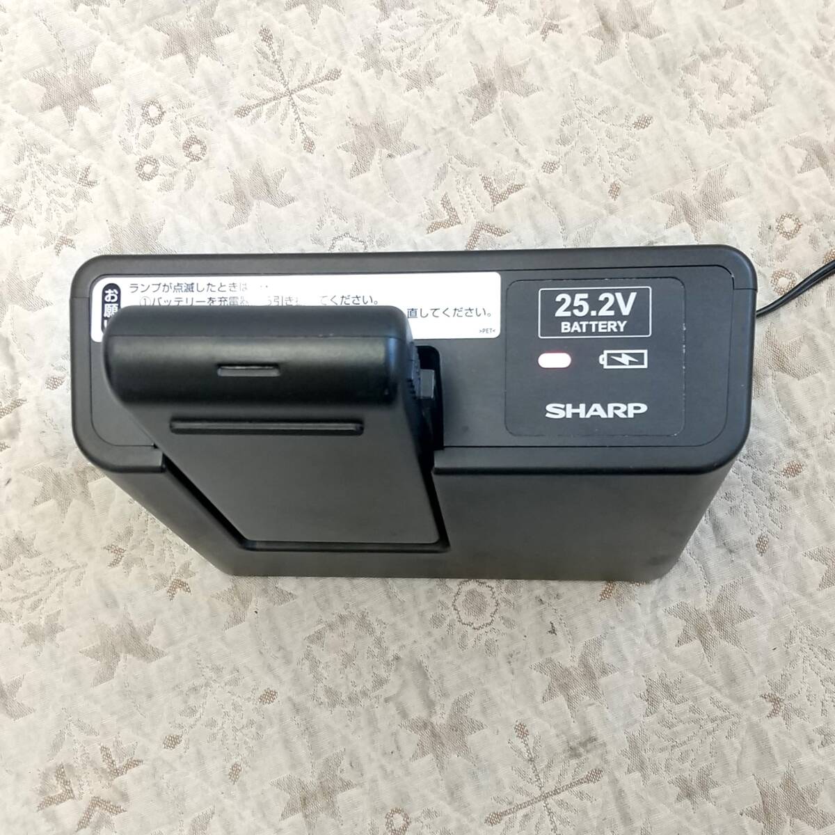 【224JO】中古品 シャープ コードレスクリーナー EC-SR5-P 2020年製 の画像7