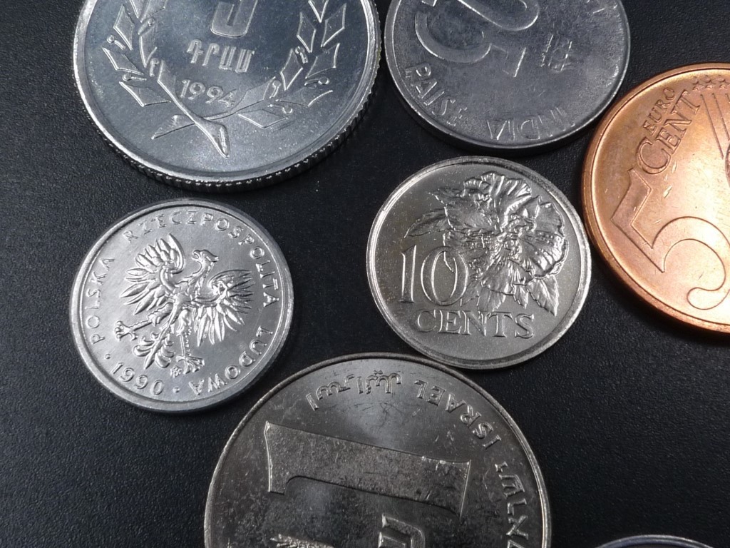 世界貨幣12枚 硬貨 ルーマニア ポーランド インド トリニダードトバゴ ロシア ポルトガル スロベニア スロバキア イスラエル など コイン_画像5