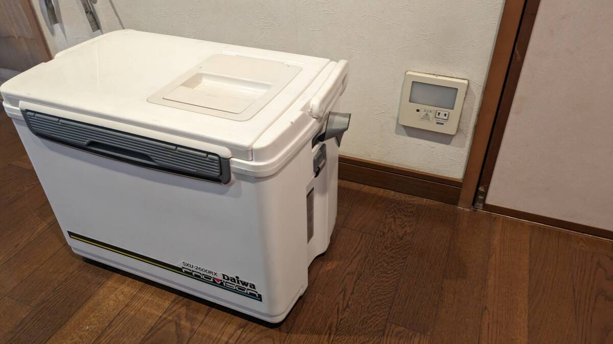 ダイワ Daiwa プロバイザー SXU-2600RX クーラーボックスの画像3