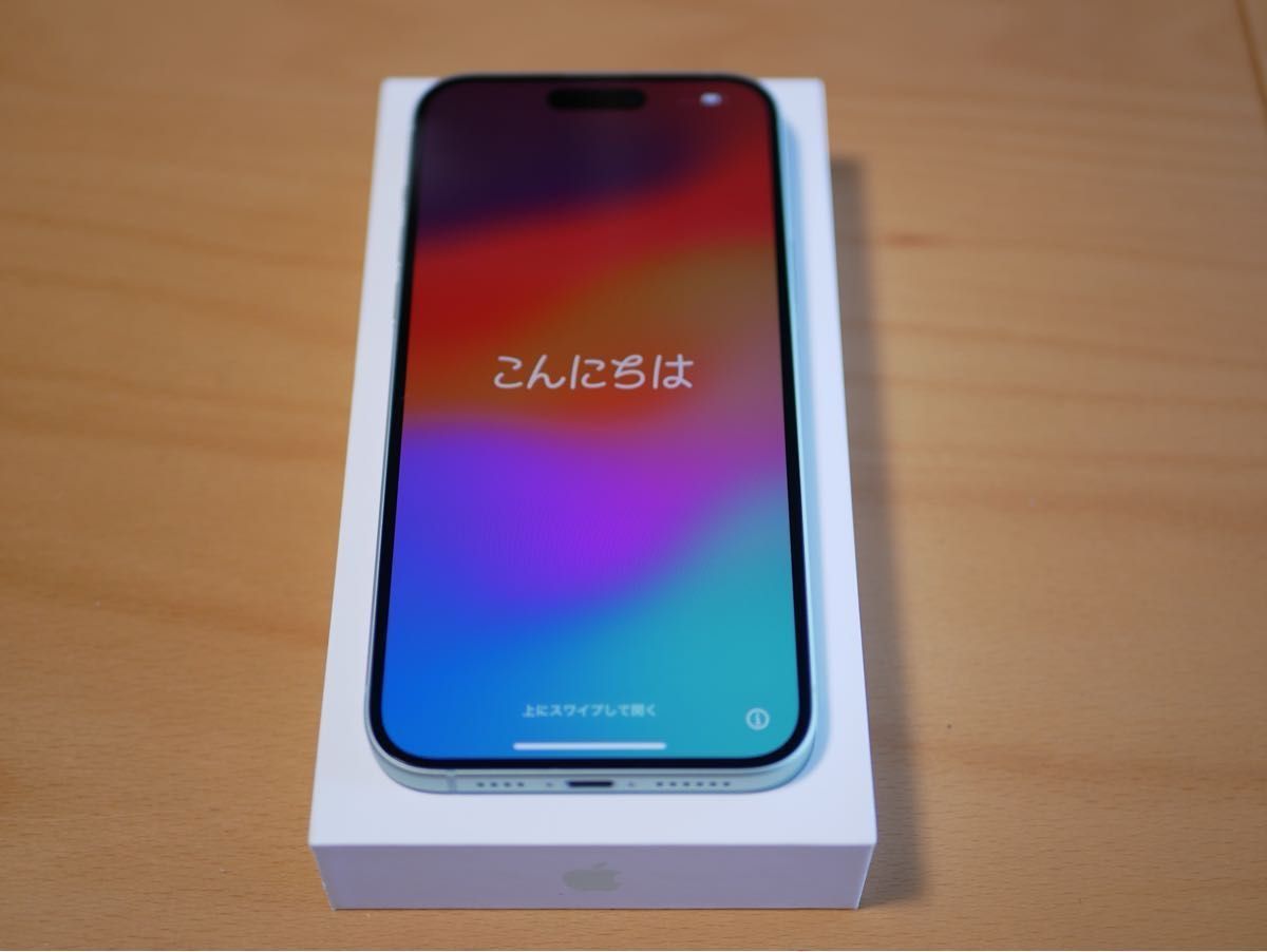 iPhone15 Plus 256GB グリーン SIMフリー 中古美品