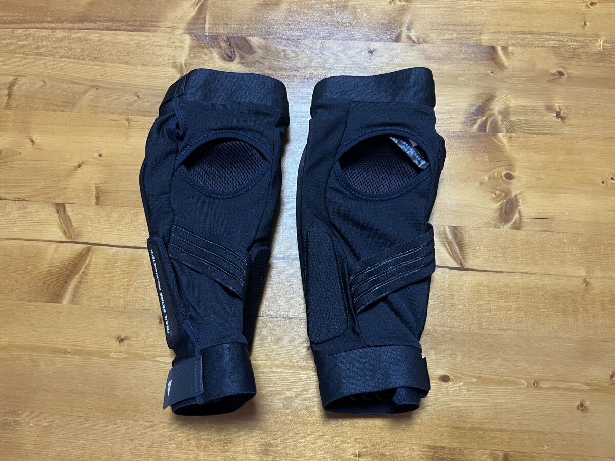 MTB用　DAINESE TRAIL SKINS PRO ELBOW GUARDS size XL 肘プロテクター ダイネーゼ　ひじ エルボー　中古 （検索 トロイリー　poc 661 fox_画像2