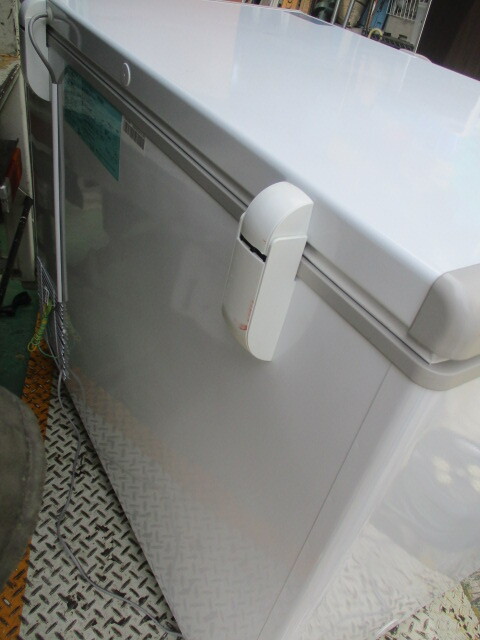Y968/ハイアール ノンフロン電気冷凍庫 JF-MNC319A 319L 業務用 冷凍ストッカー 約105.5×74.5×H91㎝ 作動品 引き取り限定_画像8
