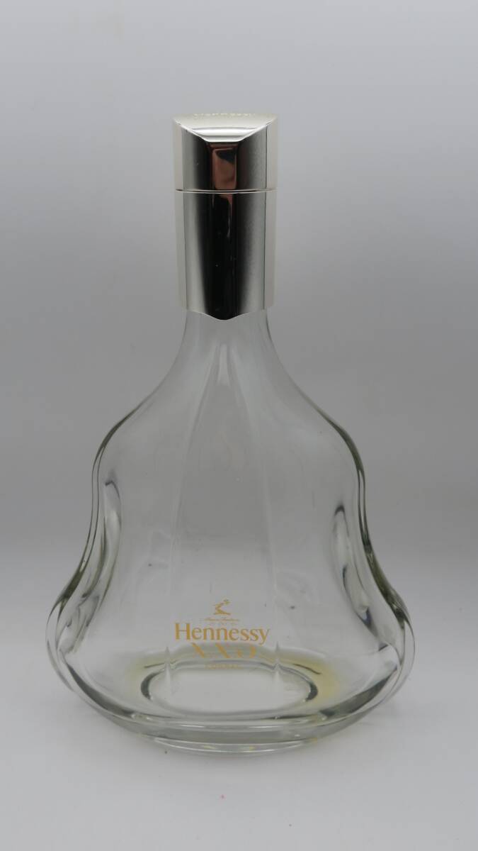 Hennessy ヘネシー XXO 空瓶の画像1