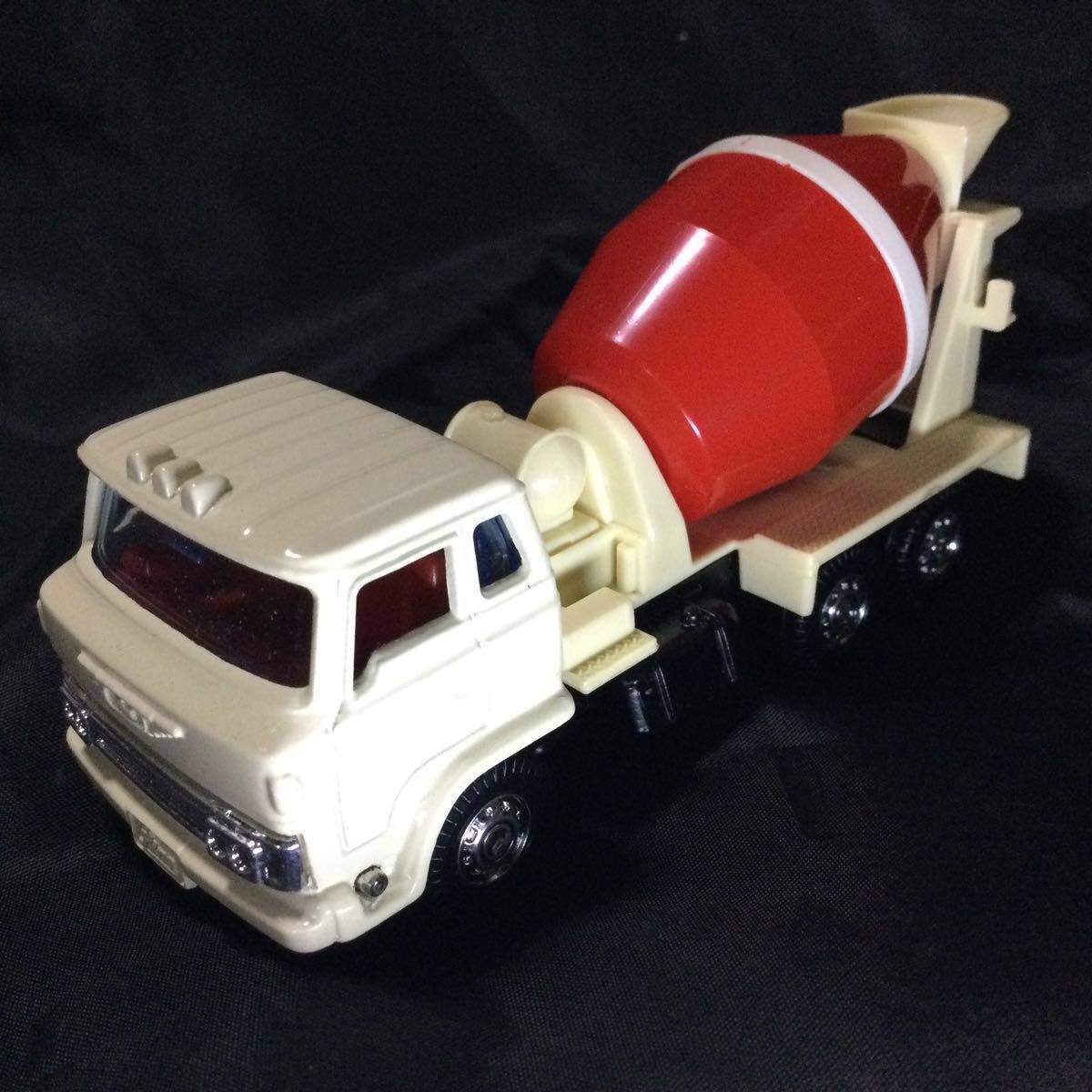 日野 ミキサー 1/70 トミカダンディ 027 当時物|Yahoo!フリマ 日野 ミキサー 1/70 トミカダンディ 027 当時物|Yahoo!フリマ
