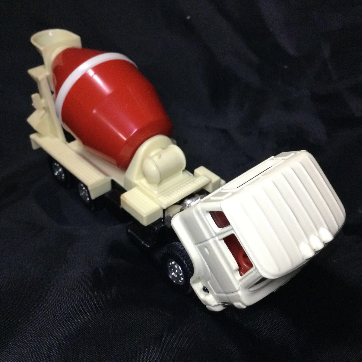 日野 ミキサー 1/70 トミカダンディ 027 当時物|Yahoo!フリマ 日野 ミキサー 1/70 トミカダンディ 027 当時物|Yahoo!フリマ