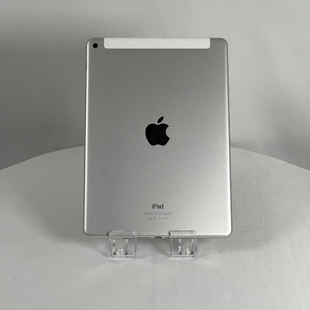 ★１円スタートお得！★iPad Air 2 Wi-Fi+Cellular Apple 64GB シルバー アップル 【中古】 SIMロック有りの画像2