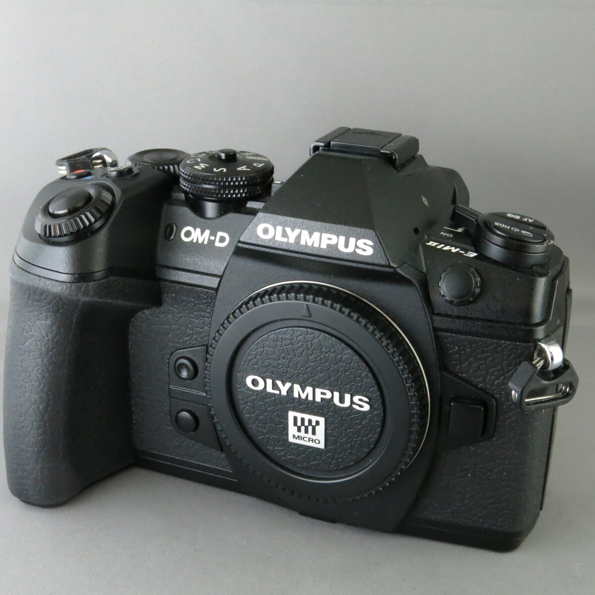 【美品】OLYMPUSオリンパス　E-M1 MARKII　★NO.8151_画像2