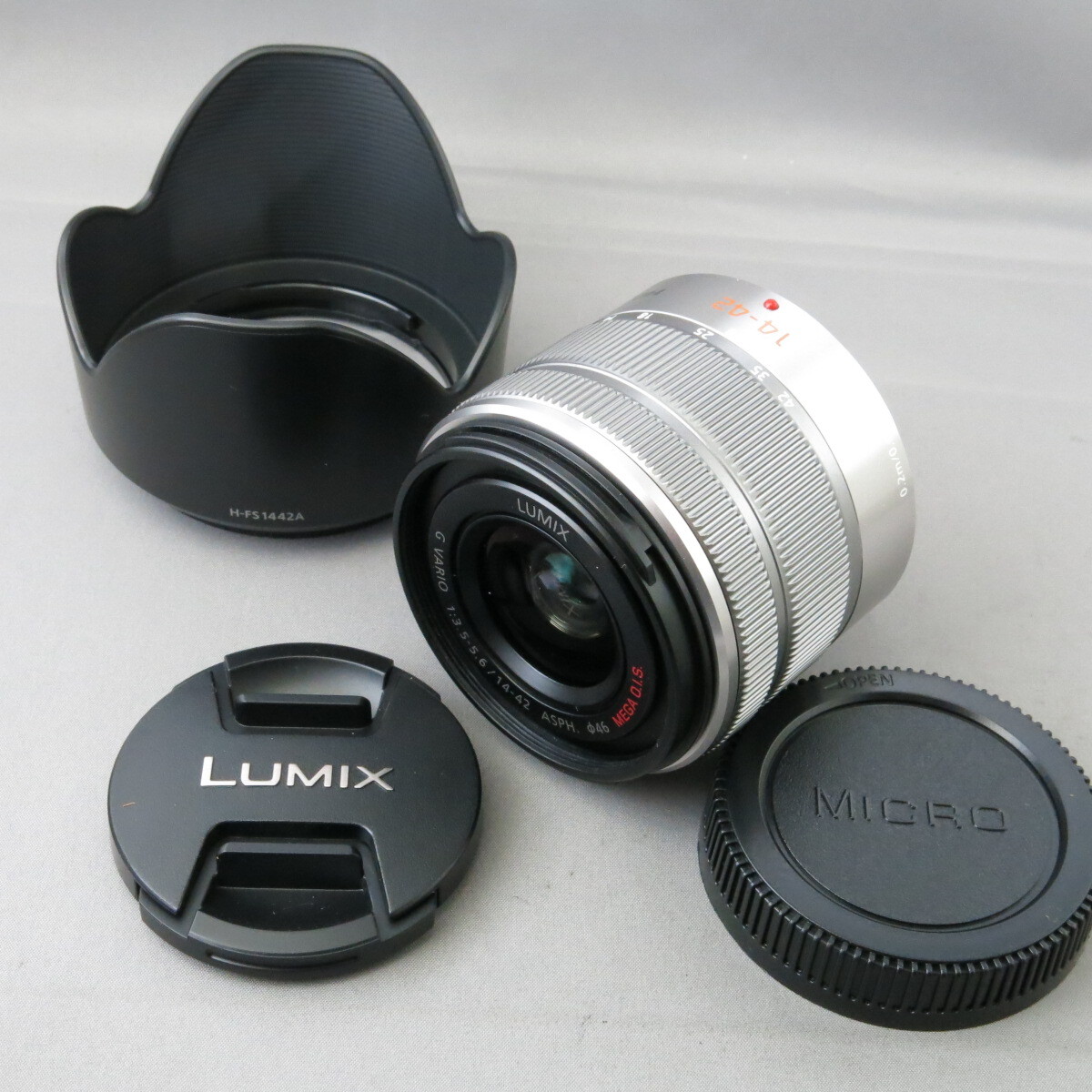 【新品同様】Panasonicパナソニック G VARIO14-42mmF3.5-5.6II MEGA OIS H-FS1442A マイクロフォーサーズ用★NO.8181の画像1