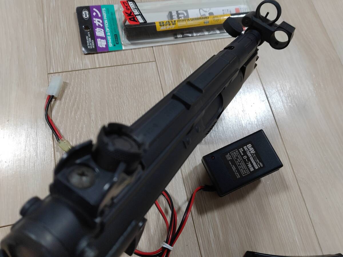 使用感なし 高初速 マルイ MP5K クルツ バッテリー充電器付 スタンダード電動ガン_画像9