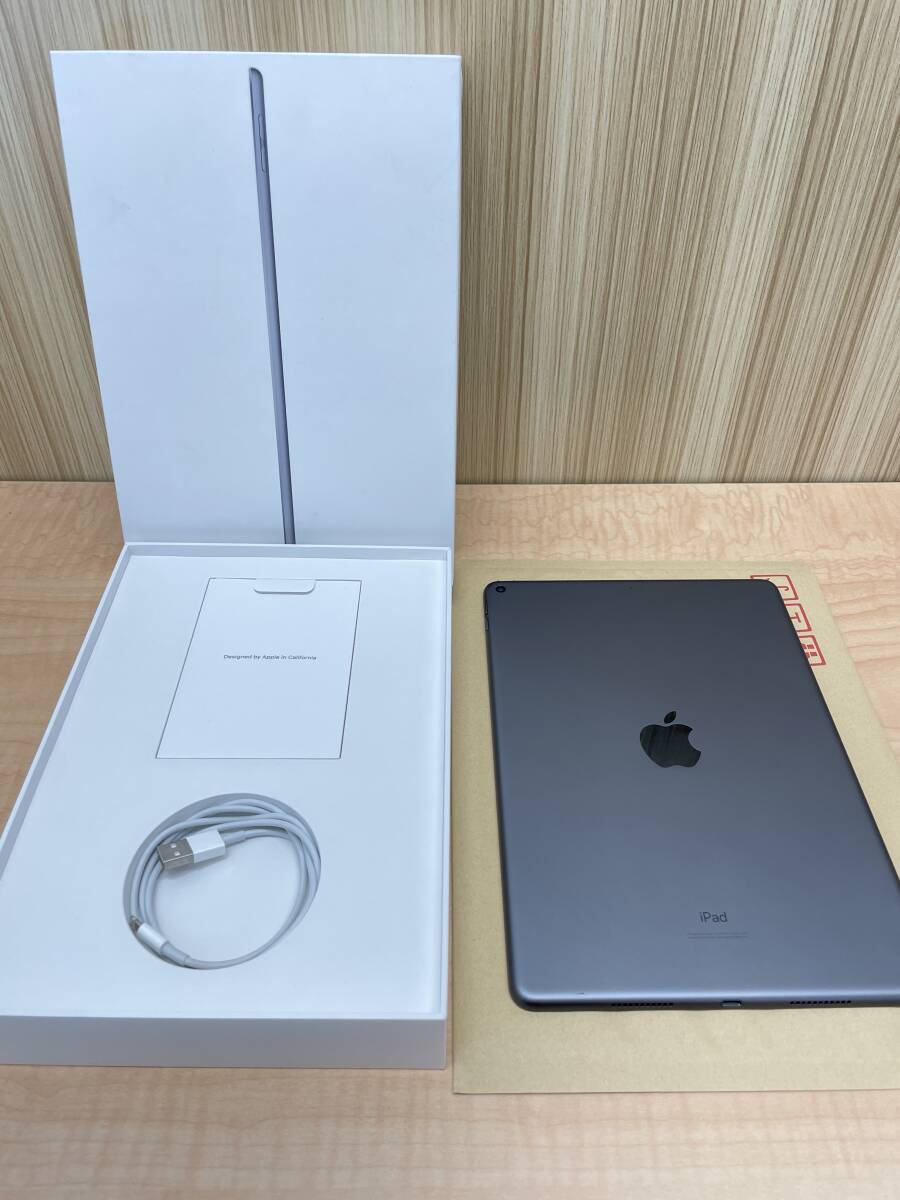 KT060252【爆速発送・土日発送可】iPad Air3 Wi-Fi 256GB スペースグレイ SIMフリー Wi-Fiモデル Apple アイパッド 1円スタート_画像2