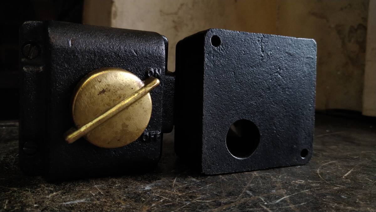 英国製 ロータリー スイッチ １連 サターン ビンテージ インダストリアル vintage industrial rotary switch 1950 Made in England_画像4