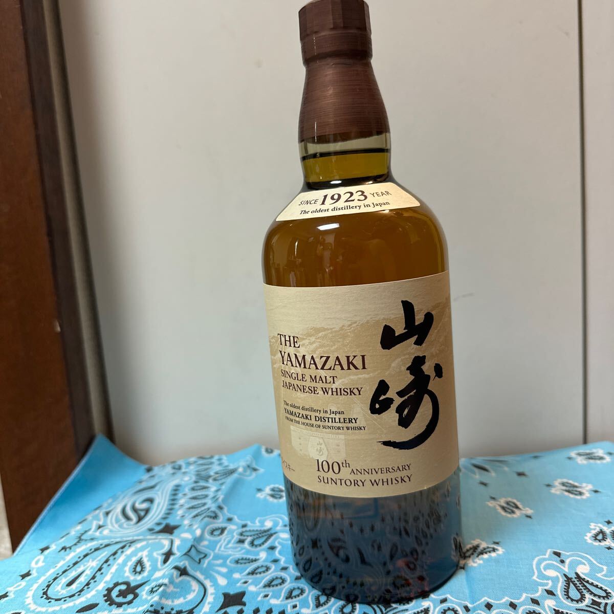 希少　100周年記念蒸溜所ラベル シングルモルトウイスキー 山崎 700ml SUNTORY WHISKY NV _画像1