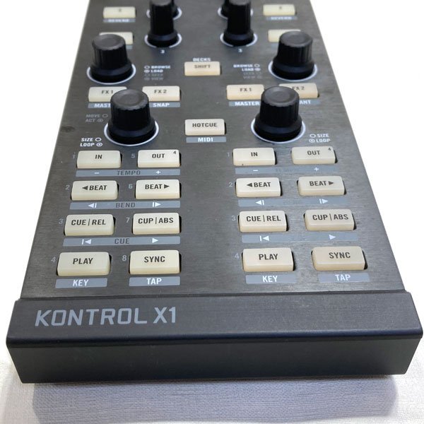 TRAKTOR KONTROL X1 DJコントローラーの画像2