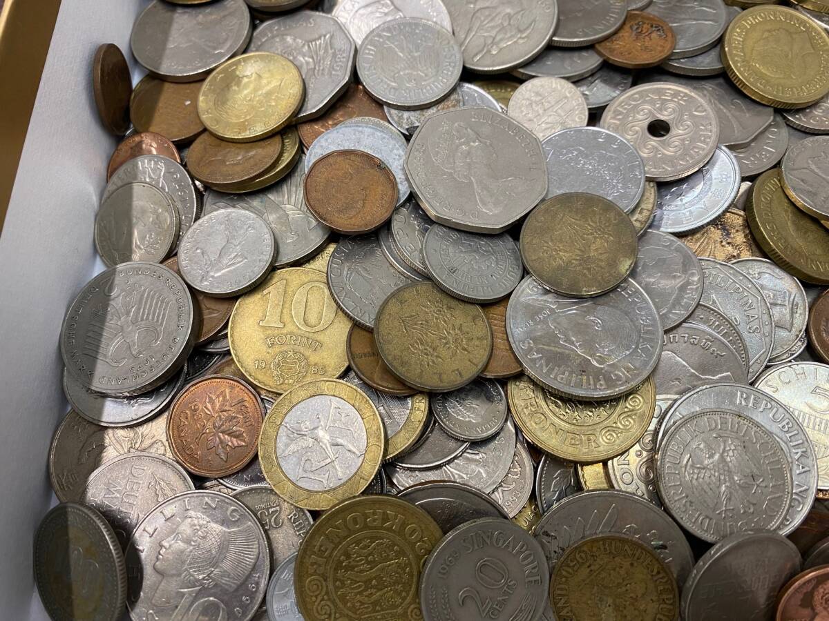 #10884-K 外国コイン 硬貨 古銭 まとめて 大量 外国銭 無選別 銅貨 硬貨 総重量約1.5g_画像7