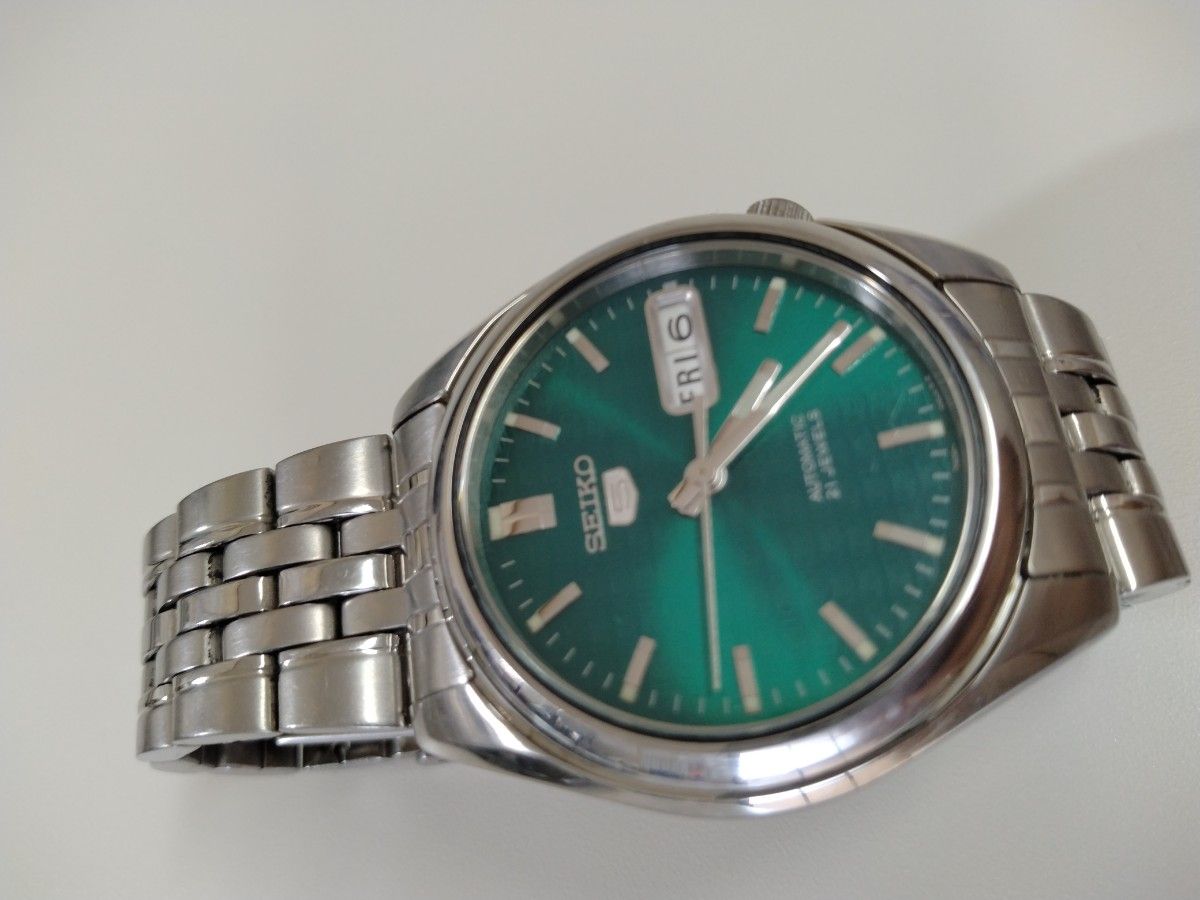SEIKO ファイブ 自動巻き 7S26-01V0 グリーン 自動巻 腕時計 SEIKO ファイブ 自動巻き 7S26-01V0 グリーン 自動巻 腕時計