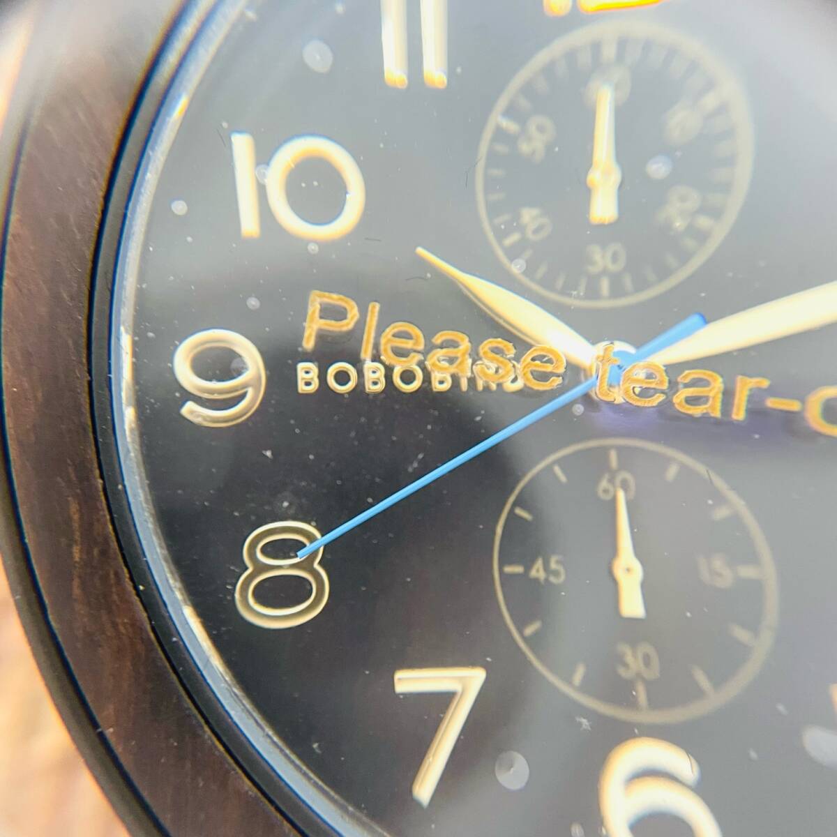 C-04134SI 【未使用】 稼働品 BOBOBIRD ボボバード 木製 腕時計 ウッドウォッチ クロノグラフ デイト 保護フィルム メンズ エボニー 黒檀の画像5