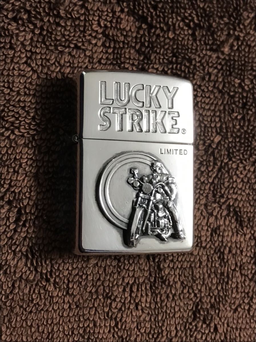 ZIPPO ジッポーライター ジッポー オイルライター LUCKY STRIKE ラッキーストライク たばこ 煙草 タバコ 限定品 シリアル番号0000番 希少品_画像2