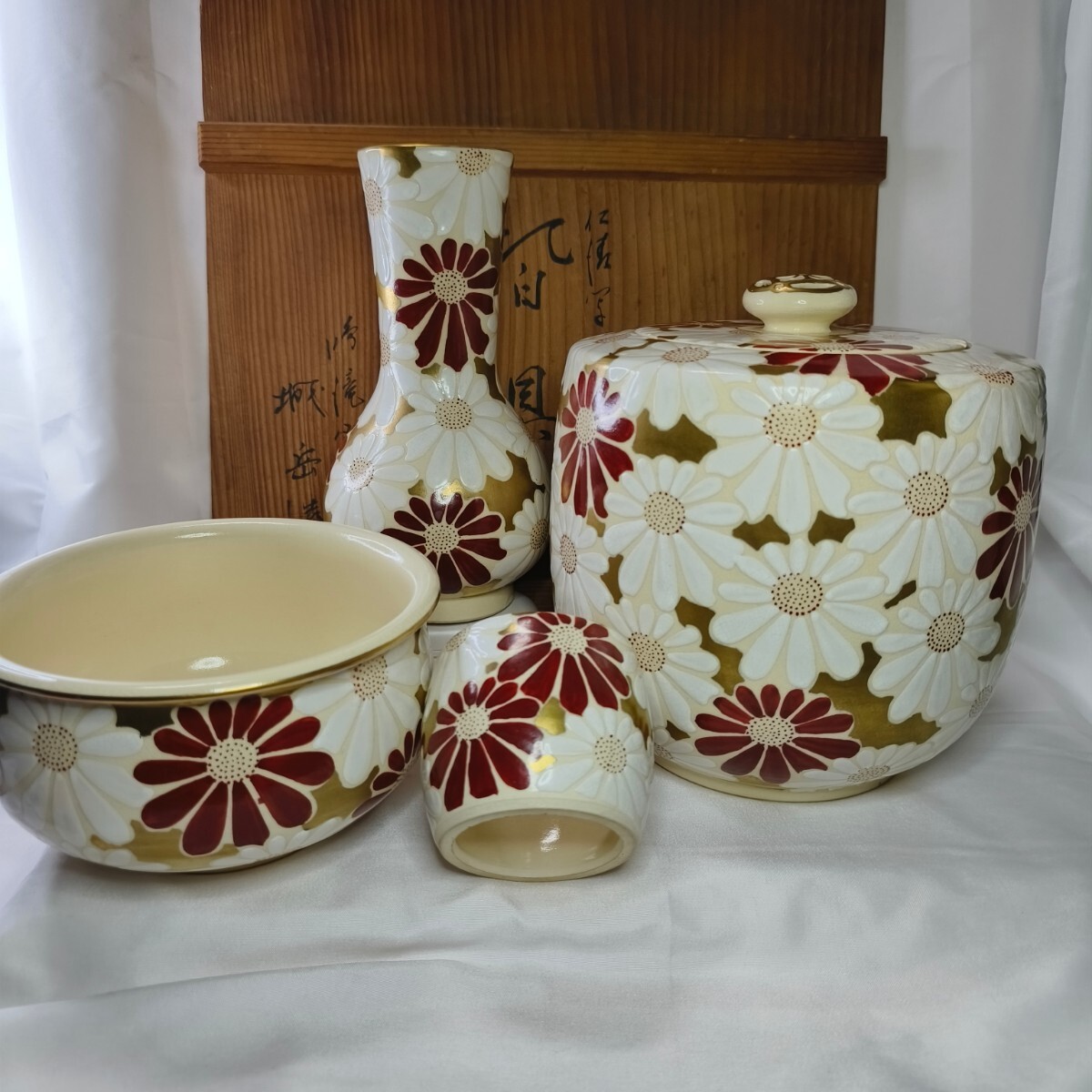 茶道具 皆具 京焼 橋本城岳作 花紋 共箱 時代物 旧家蔵出 水指 杓立て 建水