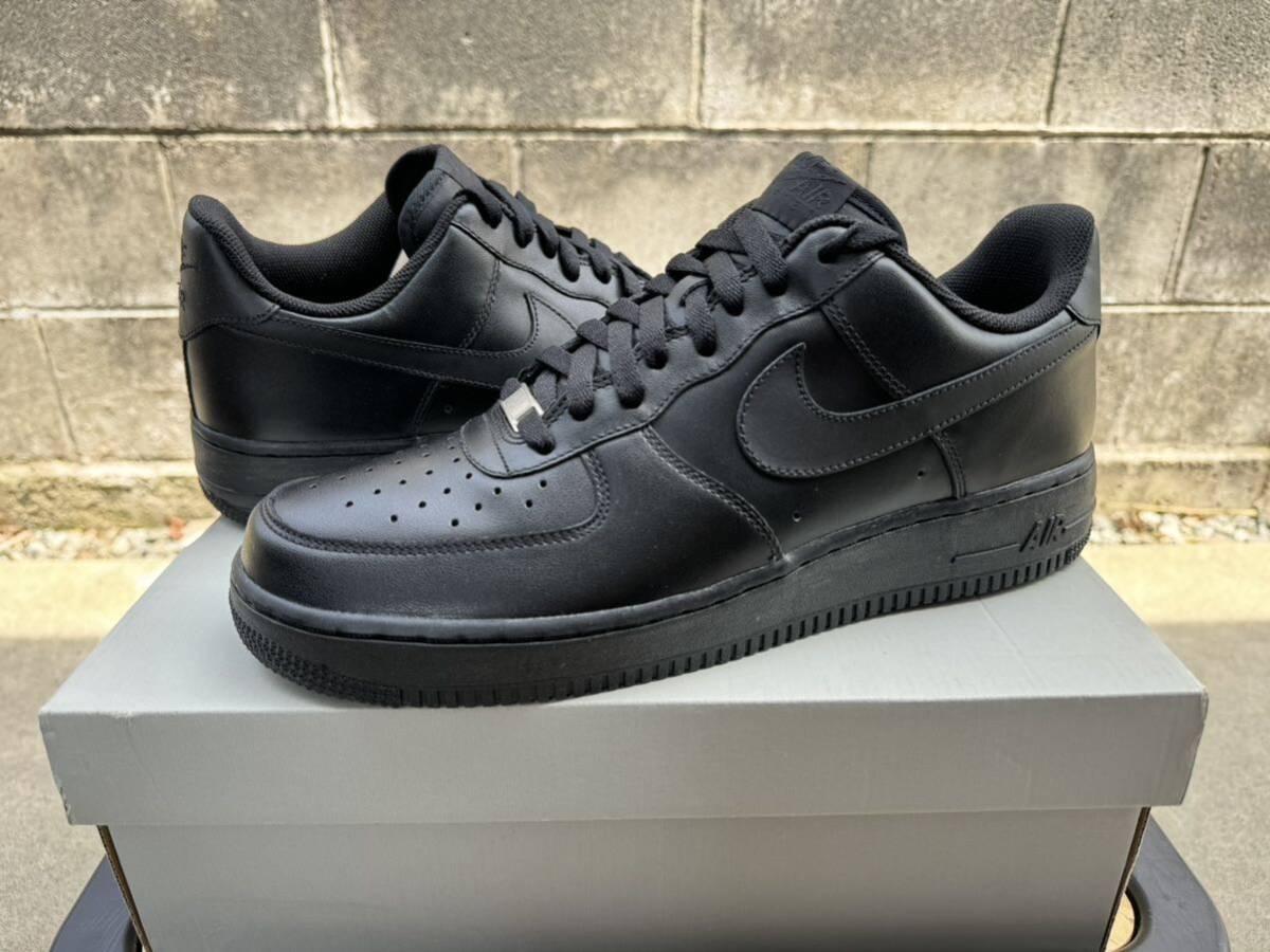 新品未使用箱付き NIKE AIR FORCE 1 LOW 315122-001 黒 black tripleblack オールブラック 定番 通学 通勤 AF1 フォース1 エアフォース _画像1