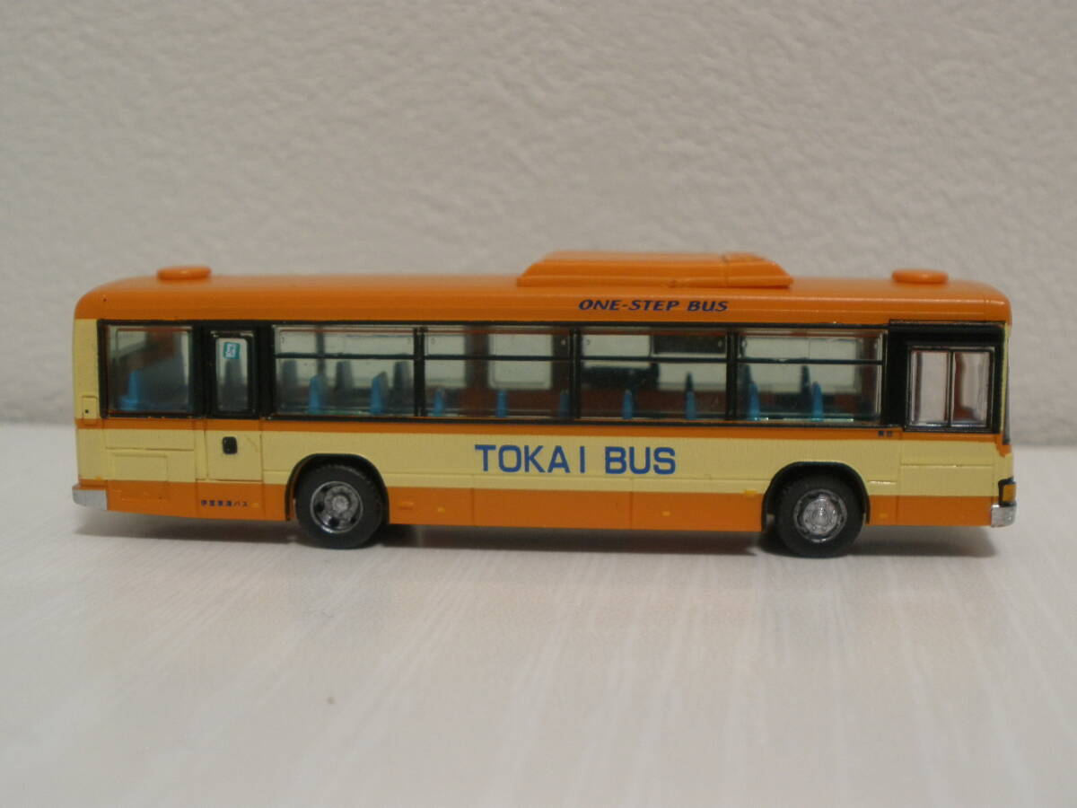 バスコレクション　K137　　東海自動車オリジナルバスセット　ばらし　いすゞエルガ　ワンステップ　（車体のみ）　出品個数：１個_画像4