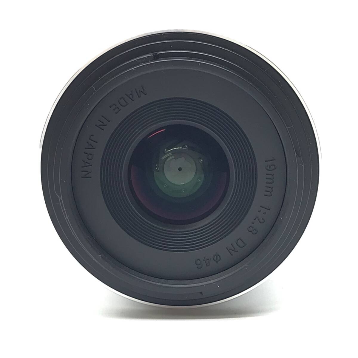 SIGMA シグマ 単焦点広角レンズ Art 19mm F2.8 DN シルバー マイクロフォーサーズ用 ミラーレスカメラ専用 管理YK24001268の画像2
