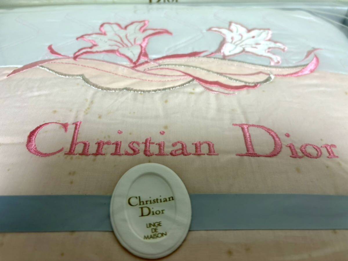 ★ Christian Dior クリスチャンディオール キルトケット ピンク系 145×200cm 刺繍 の画像3