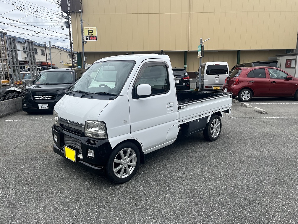 キャリートラック5MT/4WD　二度と出てこない低走行快適装備仕様　車検付き　_画像2