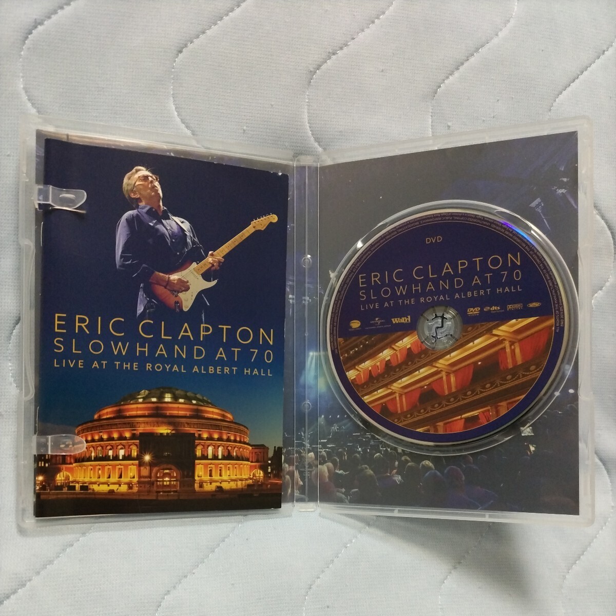 来日記念DVD 神様Eric Clapton/エリッククラプトン 傑作【スローハンド 70 LIVE AT THE ROYAL ALBERT HALL】国内盤_画像3