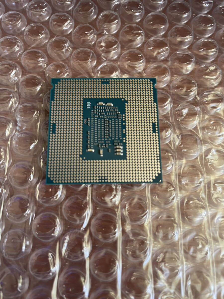 Intel Xeon E3-1245 V5 3.5GHZ _画像3