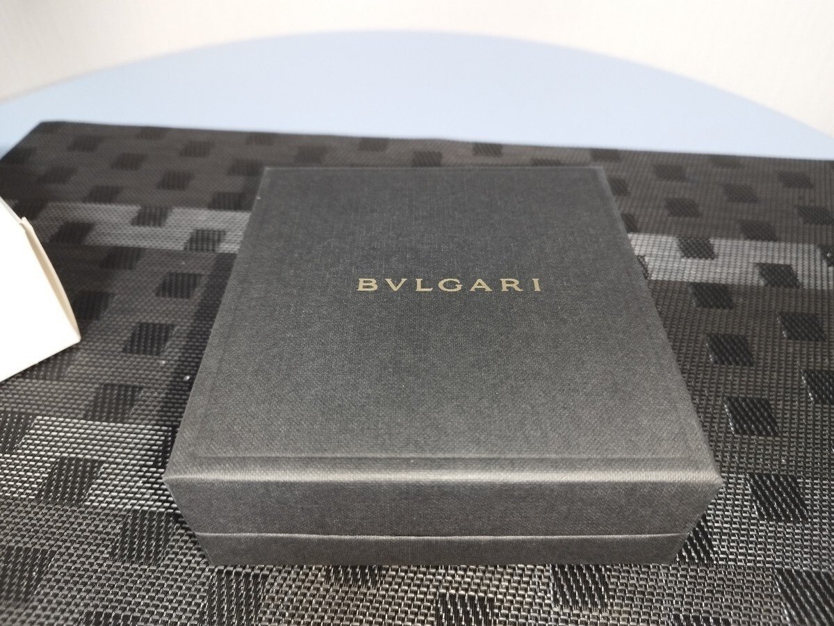BVLGARI ブルガリ 純正 ネックレス用ボックス 箱のみ 空き箱 未使用長期保管品 ジュエリー BOX 送料無料の画像6