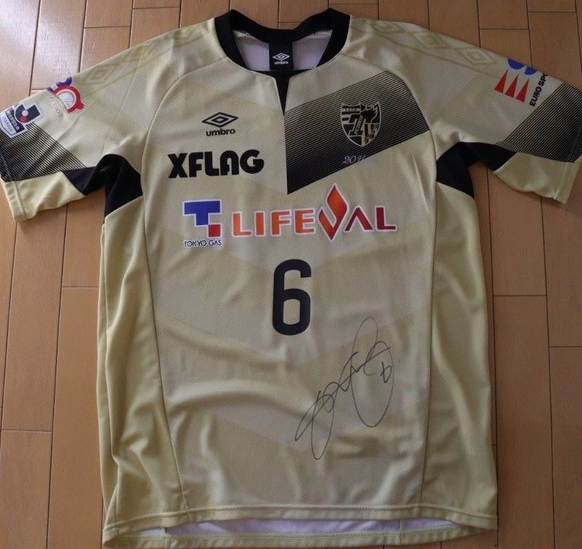 送料込 送料込 新品タグ付未使用 umbro FC東京太田宏介サイン 送料込 送料込 新品タグ付未使用 umbro FC東京太田宏介サイン