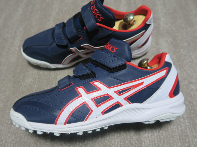 試着程度 未使用品 asics アシックス NEOREVIVE TR 2 27cm スポーツ 靴 シューズ メンズ 野球 ベースボール 軽量 機能性 限定カラー_画像3