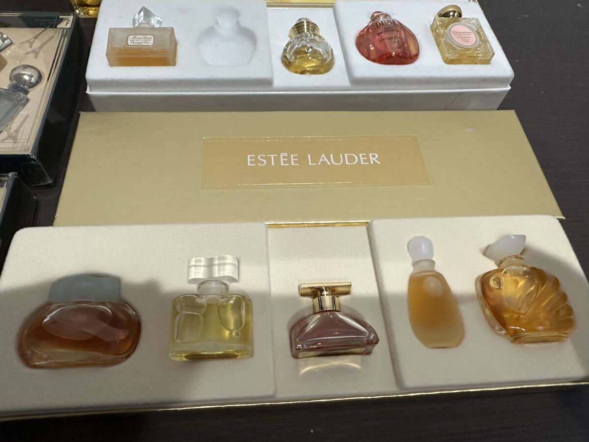 香水 まとめ CHANEL Dior ESTEE LAUDER シャネル ディオール エスティローダー 中古 期限切れの画像6